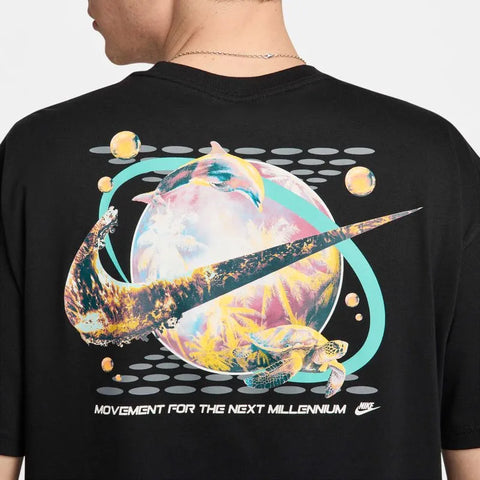 NIKE SPORTSWEAR MAX90 GRAPHIC TEE