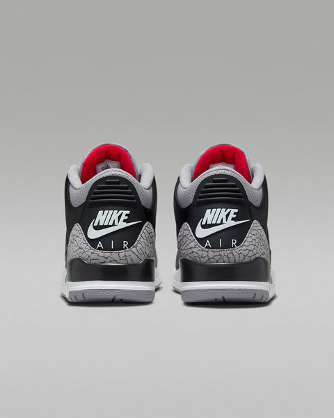 AIR JORDAN 3 RETRO OG "BLACK CEMENT"