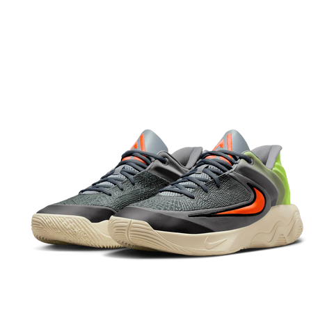 NIKE GIANNIS IMMORTALITY 4