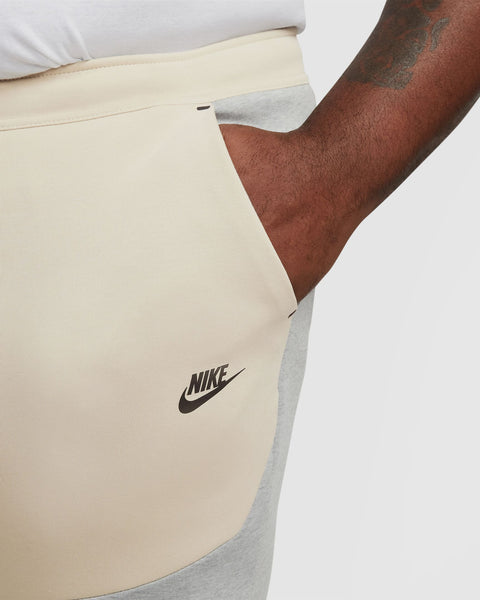 NIKE SPORT TECH FLEECE JOGGER