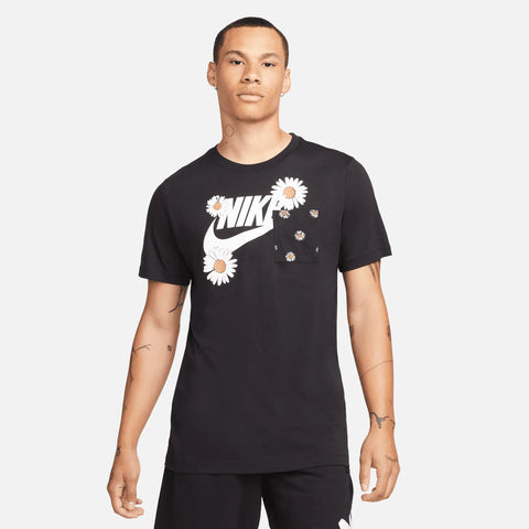 NIKE SPORTSWEAR TEE "BLACK"