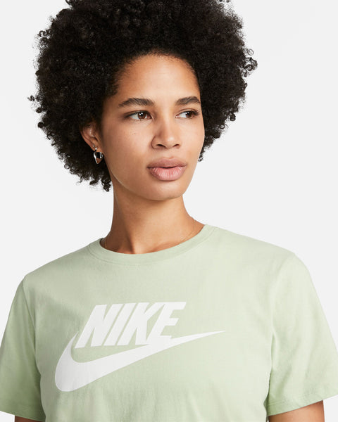 NIKE SPORTSWEAR ESSENTIALS TEE (W)