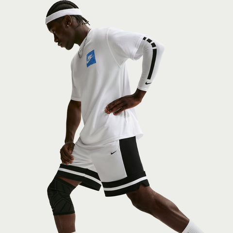 NIKE GAME CLASSIC 8 IN SHORTS