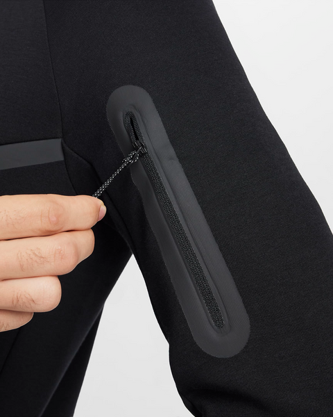 NIKE TECHFULL-ZIP WINDRUNNER