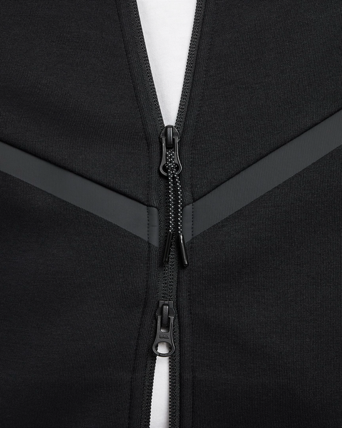 NIKE TECHFULL-ZIP WINDRUNNER