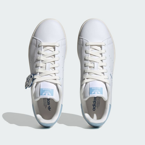 STAN SMITH (W)