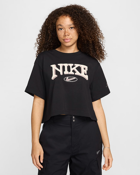 NIKE LOOSE SHORT-SLEEVE CROPPED T-SHIRT (W)