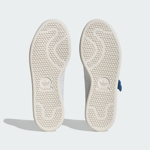STAN SMITH (W)