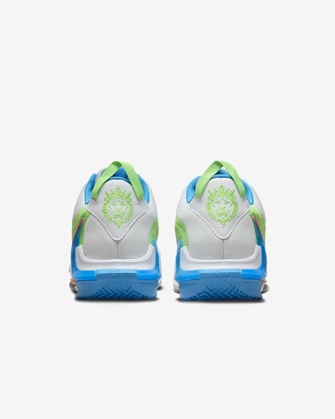 NIKE LEBRON WITNESS VII
